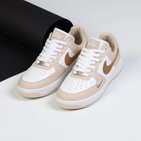 Nike Air Force - ابيض مع بيج صح عسلي